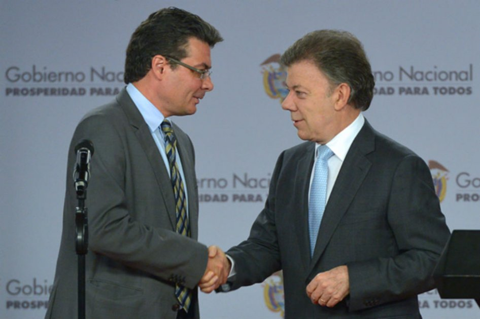 Colombia. ALEJANDRO GAVIRIA URIBE, Candidato Presidencial Del ...